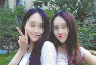 孪生姐妹病发癫痫，康杰伸援助之手